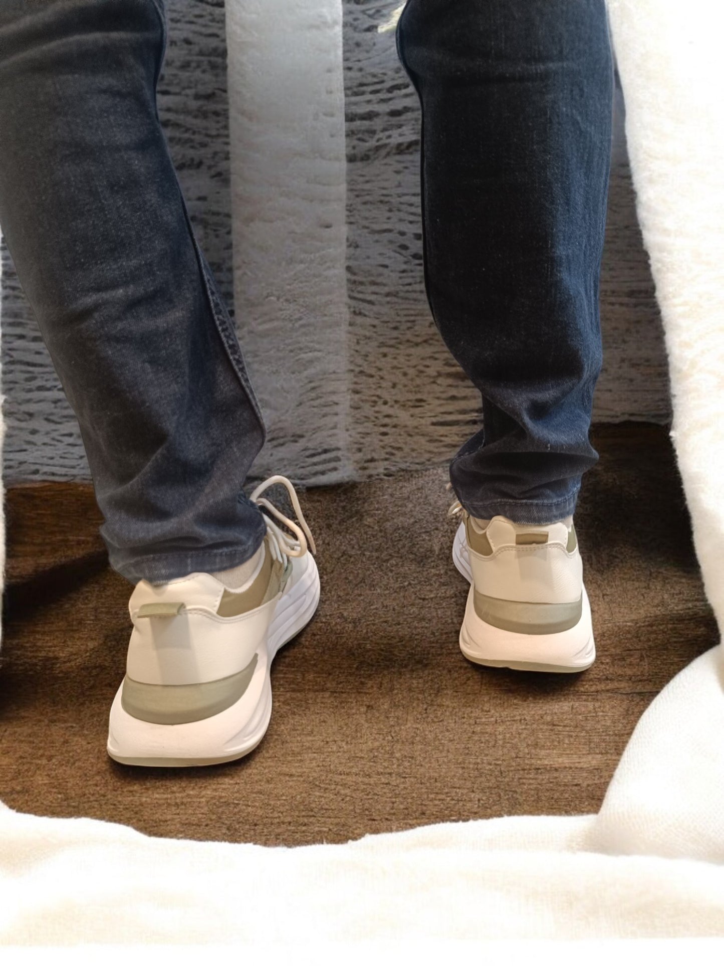 Casual Sneakers