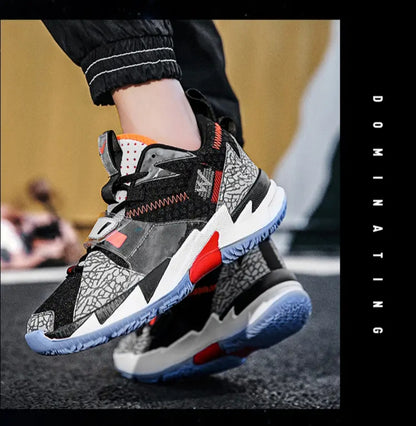 Aces Velocity Black